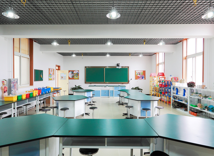 中小学科学实验室